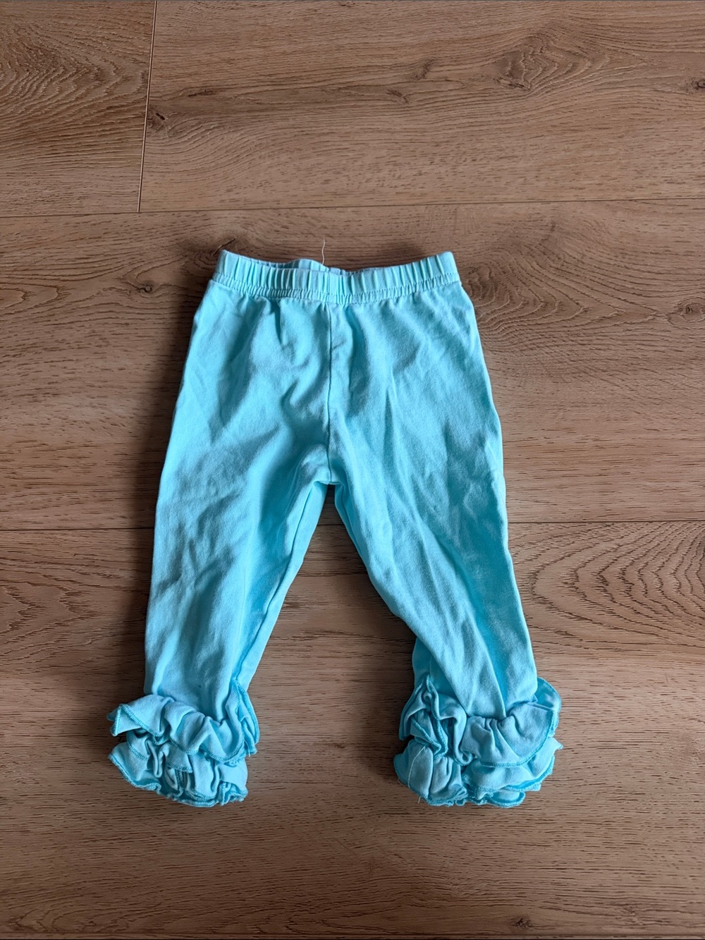 Light Blue Ruffle Hem Girls' Leggings size 6 months